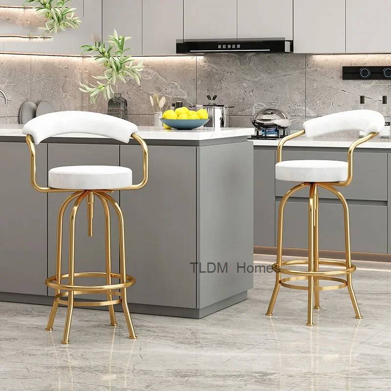 كرسي مطبخ بتصميم منتصف القرن ق - مراجعة Commercial Kitchen Designer وسعره