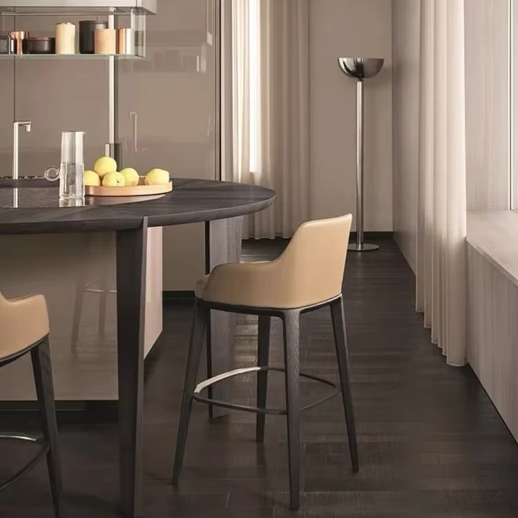 مقعد مرتفع أنيق ومريح من الجلد - مراجعة Commercial Kitchen Designer وسعره